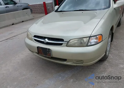 1999 Nissan Altima Gle/Gxe/Se/Se-L/Xe from USA, damaged, VIN 1N4DL01D1XC262490
